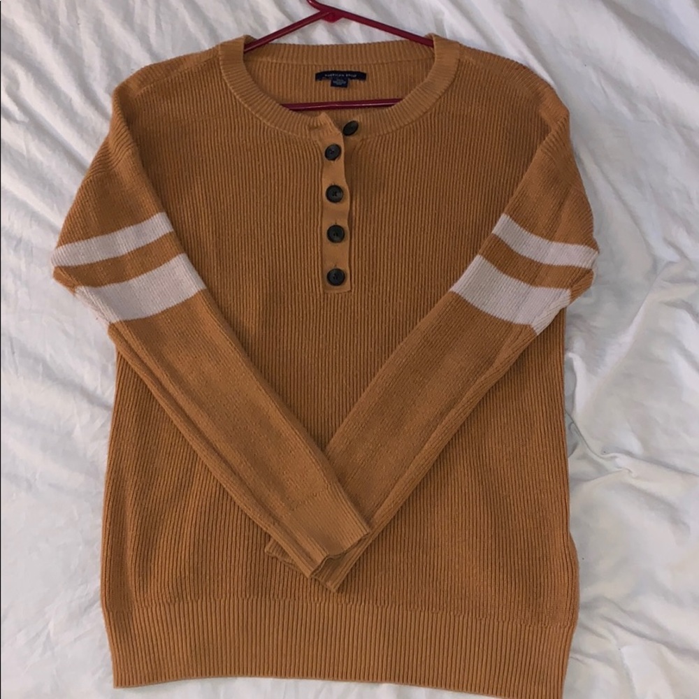 American Eagle Long Sleeve Varsity Henley